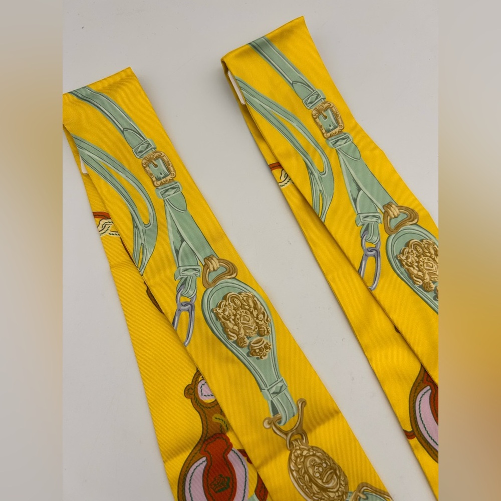 HERMES TWILLY Set Of 2 Brides De Gala Appliq Jaune Vif Vert Eau Yellow NWT - Picture 3 of 10